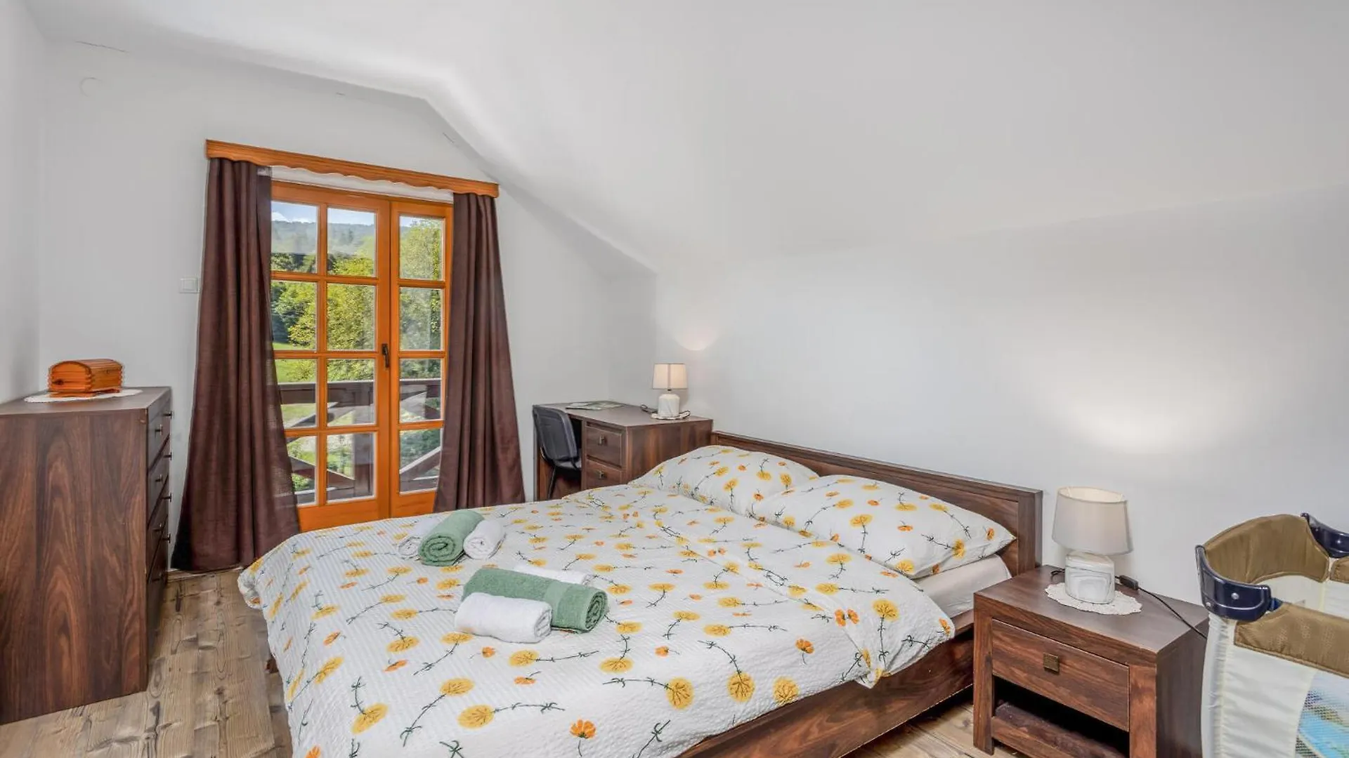 Nice Home In Lukovdol With Sauna