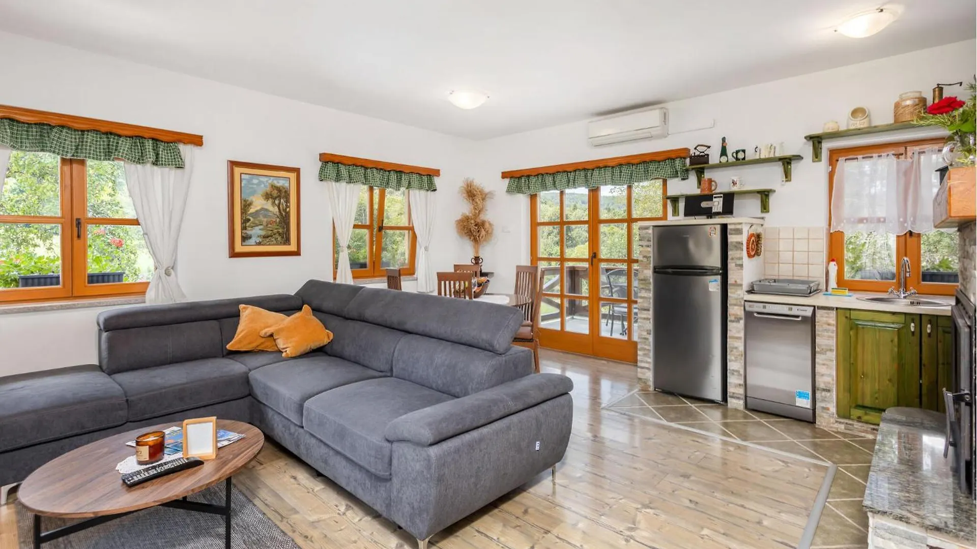 Nice Home In Lukovdol With Sauna Holiday home