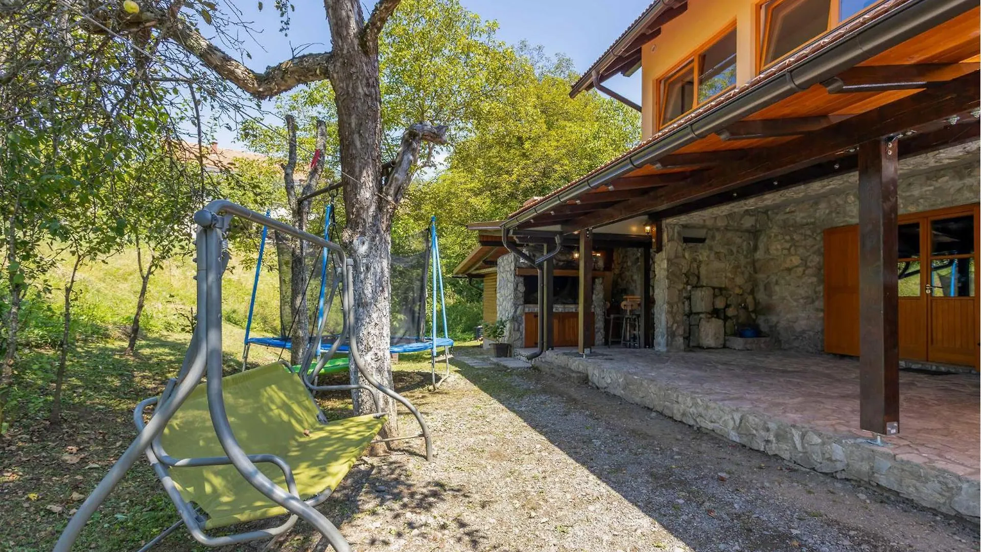 Nice Home In Lukovdol With Sauna 0*,