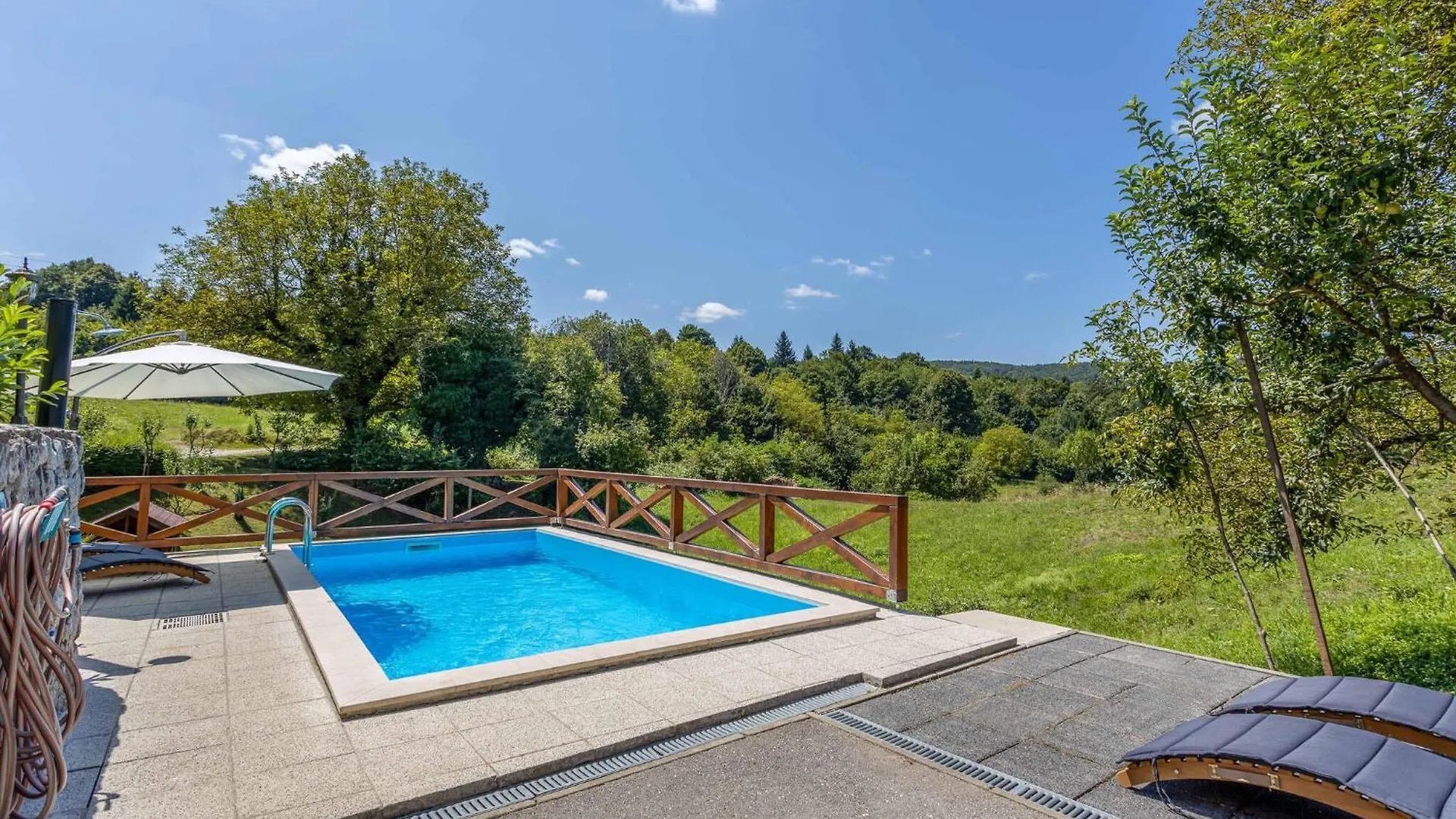 Nice Home In Lukovdol With Sauna Croatia